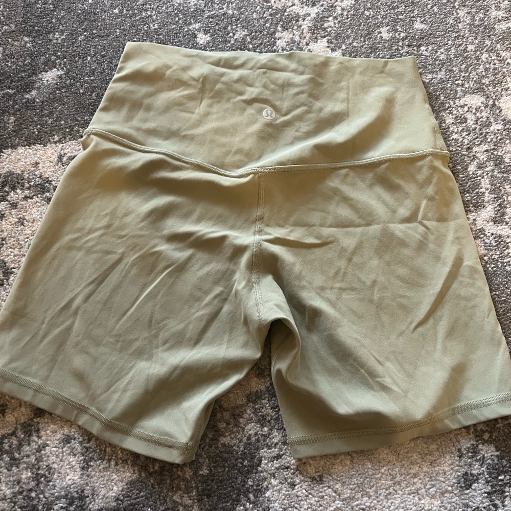 Lululemon align 6 inch shorts. Never worn.